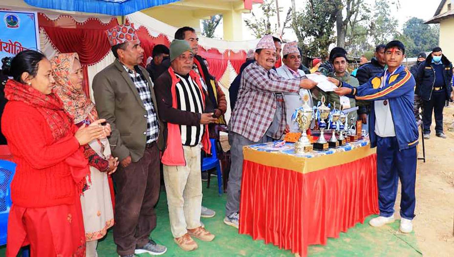रिब्दीकोटमा राष्ट्रपति रनिङ्ग शिल्डको उपाधि आर्दश माविलाई